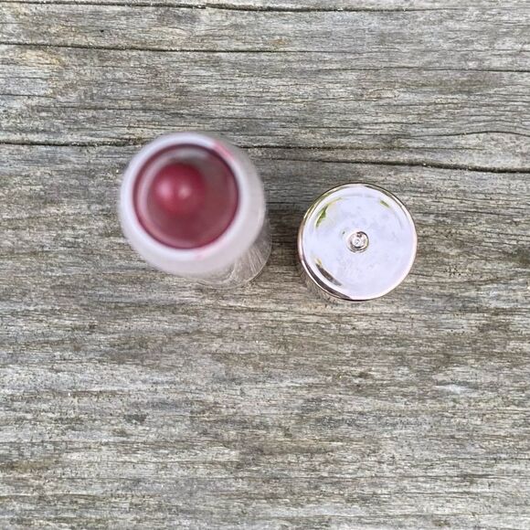 New DOLL 10 Lip Crayon "Let Go" (Cranberry) Full Size. Makeup Lipstick Beauty - Picture 4 of 9